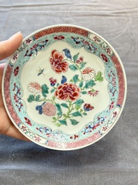 13 Chinese famille rose cups and 15 saucers, Yongzheng/Qianlong
