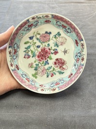 13 Chinese famille rose cups and 15 saucers, Yongzheng/Qianlong