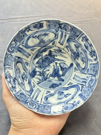 Five Chinese blue and white 'klapmuts' bowls with figural design, Wanli