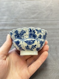 13 Chinese blue and white cups and 15 saucers, Kangxi