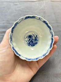 13 Chinese blue and white cups and 15 saucers, Kangxi