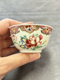 13 Chinese famille rose cups and 15 saucers, Yongzheng/Qianlong