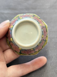 13 Chinese famille rose cups and 15 saucers, Yongzheng/Qianlong
