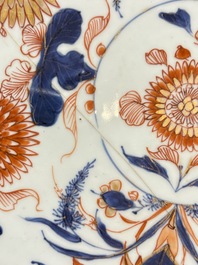Three Chinese Imari-style dishes with floral design, Yongzheng