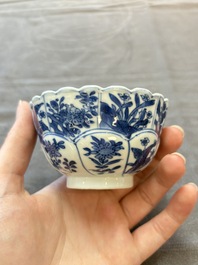 13 Chinese blue and white cups and 15 saucers, Kangxi