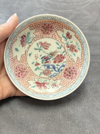 13 Chinese famille rose cups and 15 saucers, Yongzheng/Qianlong