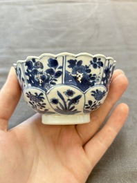 13 Chinese blue and white cups and 15 saucers, Kangxi