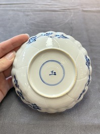 13 Chinese blue and white cups and 15 saucers, Kangxi