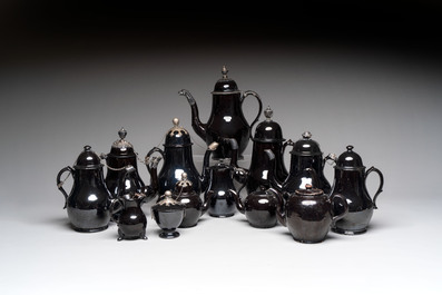 13 various Namur black-glazed pottery wares, 18th C.
