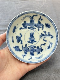 13 Chinese blue and white cups and 15 saucers, Kangxi