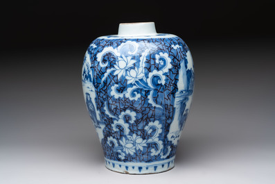A blue and white Dutch Delft Transitional style chinoiserie vase, late 17th C.