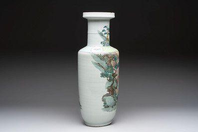 A fine Chinese famille rose 'Qi Guan Xun Mu 棄官尋母' rouleau vase, Qianlong mark, 19th C.
