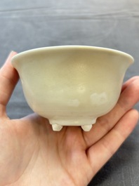 Five Chinese white-glazed 'Hatcher Cargo' shipwreck bowls, Transitional period