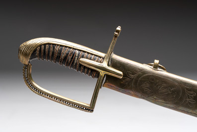 A French artillery officer&rsquo;s sabre &lsquo;&agrave; la hongroise&rsquo; with beaded guard or 'garde perl&eacute;e', 1st Empire, 19th C.