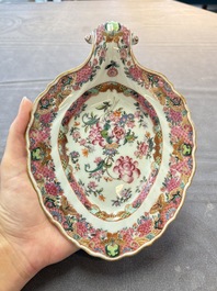 A pair of Chinese famille rose sauceboats and stands with floral design, Qianlong