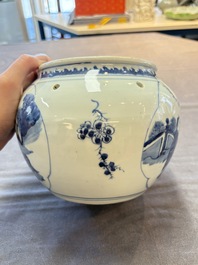 A Chinese blue and white 'Lian Sheng San Ji 連升三級&lsquo; and 'Xie Qin Fang You 攜琴訪友' bowl, Transitional style