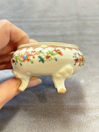 A varied collection of 11 Chinese famille rose wares, Qianlong