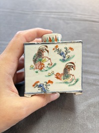 A pair of Chinese famille verte rectangular 'fighting roosters' tea caddies, Kangxi