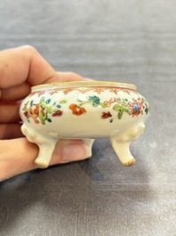 A varied collection of 11 Chinese famille rose wares, Qianlong