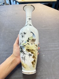A Chinese polychrome 'peacock and bamboo' eggshell vase, signed Yuan Qing 元清, Jing De Zhen Zhi 景德鎮制 mark, 20th C.