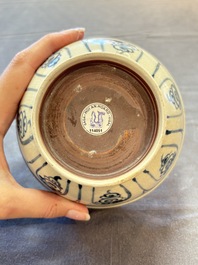 Four Annamese or Vietnamese blue and white bowls with floral design from the Hoi An shipwreck, 15/16th C.