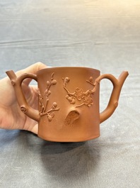 A Chinese Yixing stoneware 'double' teapot, 18th C.