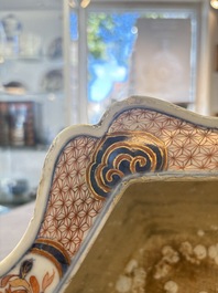 A Chinese Imari-style hexagonal jardini&egrave;re with floral design, Qianlong