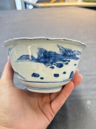 A Chinese blue and white 'crow cup' with figural design, Transitional period