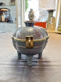 A Chinese famille rose 'gu' vase and a robin's egg-glazed tripod double-walled warming bowl, Qianlong mark, 19/20th C.