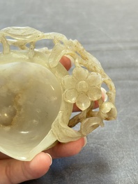 A Chinese jade peach-form brush washer, 19th C.