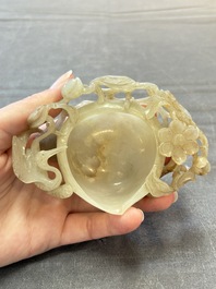 A Chinese jade peach-form brush washer, 19th C.