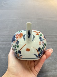 A Chinese verte-Imari teapot and a blue and white teapot with floral design, Kangxi