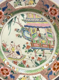 A pair of Chinese famille rose plates with figural design, Yongzheng/Qianlong