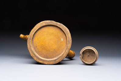 A massive Chinese Yixing stoneware 'bamboo' teapot, signed Wei Guojun 魏國軍, 20th C.