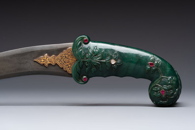 A spinach jade-hilted khandjar dagger, India, 19/20th C.