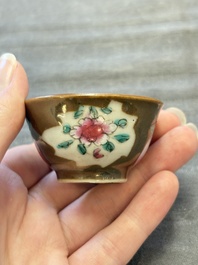 A collection of 17 Chinese blue, white and famille rose wares, Kangxi/Qianlong