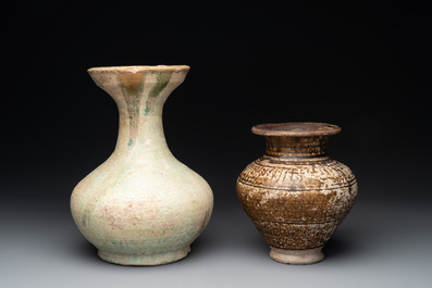 Four Chinese and Thai monochrome wares, 19/20th C.