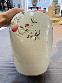 A Chinese blue and white bottle vase and a famille rose 'peaches' jar, 19th C.