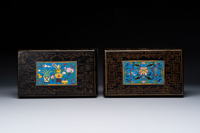 A large Chinese cloisonn&eacute; brush washer and a pair of gilt-lacquered covered boxes with cloisonn&eacute; plaques, 20th C.