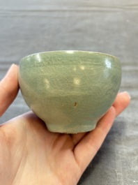 Two Korean celadon bowls with incised floral design, probably Goryeo/Joseon, 14/15th C.