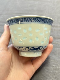 Ten Chinese blue and white cups, seven covers and eight stands, 19/20th C.
