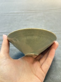 Two Korean celadon bowls with incised floral design, probably Goryeo/Joseon, 14/15th C.