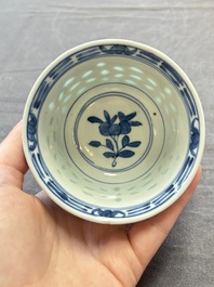 Ten Chinese blue and white cups, seven covers and eight stands, 19/20th C.
