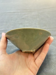 Two Korean celadon bowls with incised floral design, probably Goryeo/Joseon, 14/15th C.
