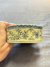 A pair of Chinese verte biscuit 'fish' jars and covers, 19th C.