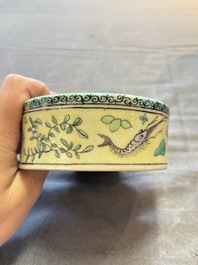 A pair of Chinese verte biscuit 'fish' jars and covers, 19th C.