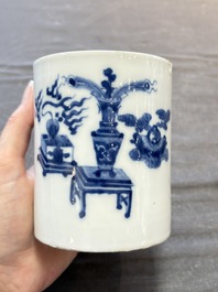 Two Chinese blue and white vases, a covered jar and a brush pot, Kangxi and later