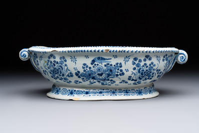 A blue and white Nevers faience jardini&egrave;re, France, 17th C.