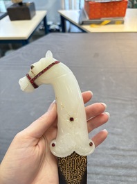 A white jade-hilted khandjar dagger, India, 19/20th C.