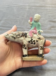 Nine Chinese blue, white, celadon-glazed and famille rose figures, 18/19th C.